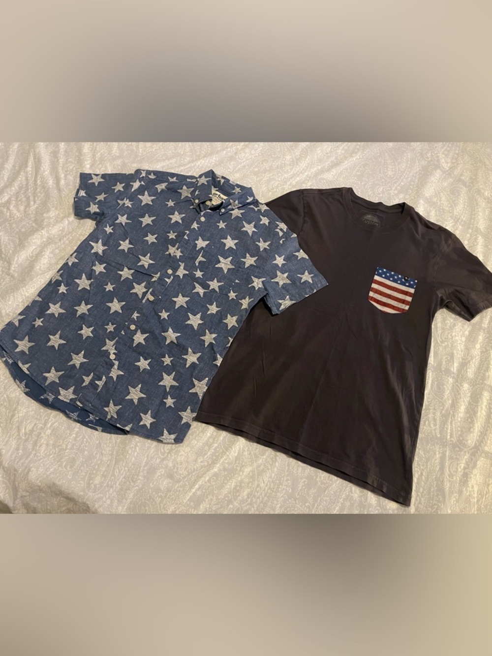 🇺🇸 STARS & STRIPES: Urban Pipeline & Rip Curl Men’s (S) 2 Shirt Combo.